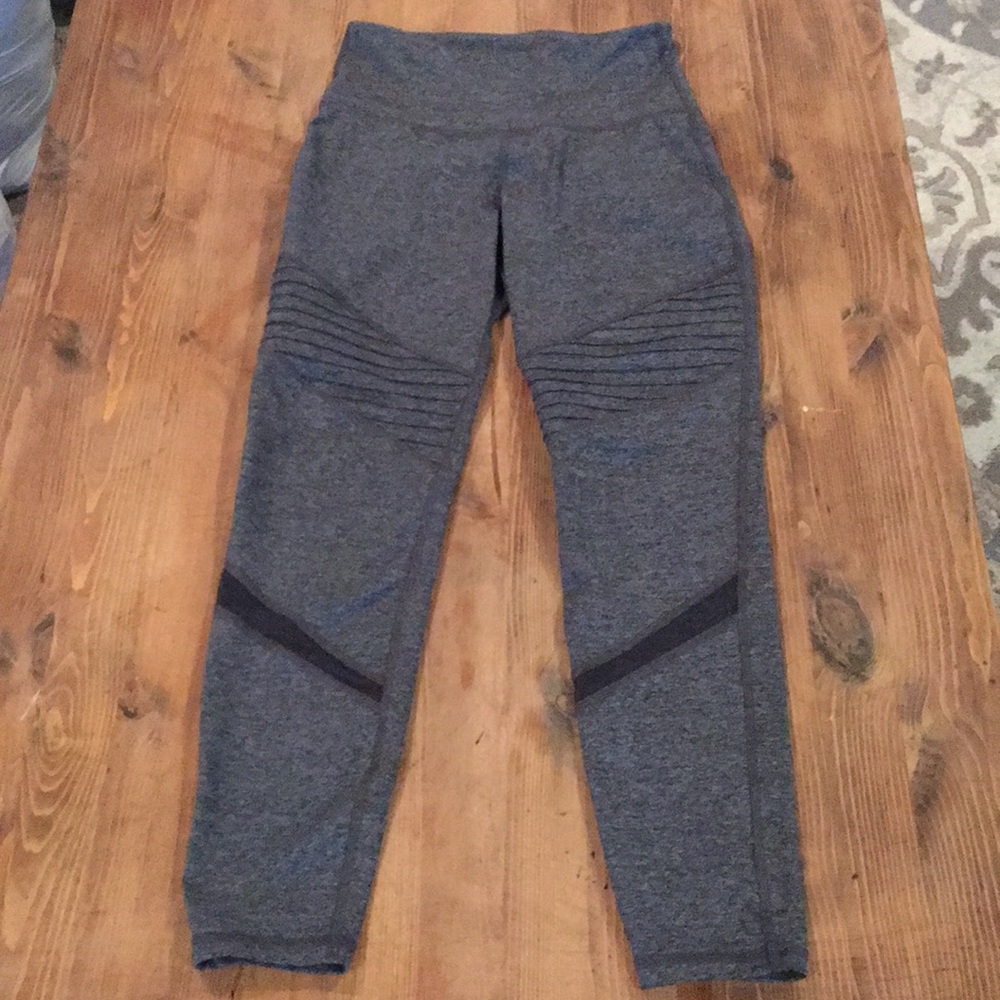 Old Navy Active Leggings